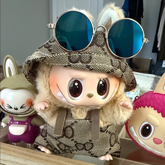 Lububu Cute Collectible Toy Set with Accessories - Picture 2 of 4